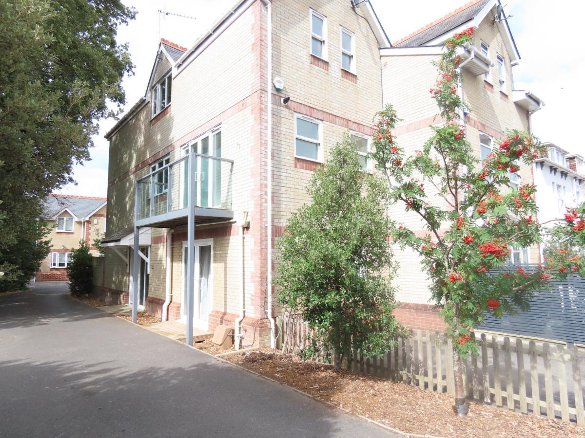 Entire Seaside Luxury Home With On Site Parking! プール エクステリア 写真